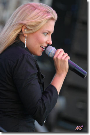 Julie Roberts